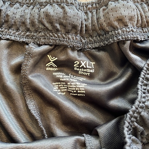 Xersion 2XLT Basketball shorts - Picture 2 of 3